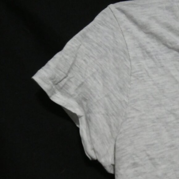 MY STYLE | medium | Grey V-Neck Short Sleeve Tee - T-Shirt - Picture 3 of 12